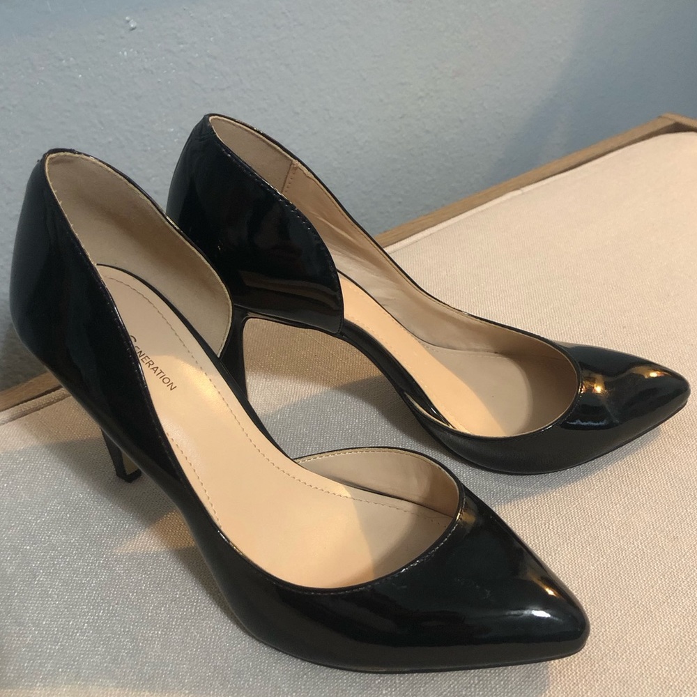 BCBG black heels